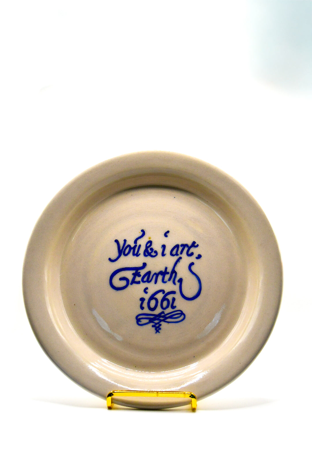 Ceramic plate with text on a white background